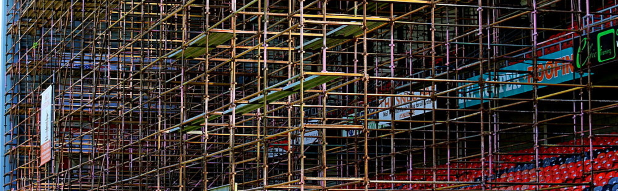Eddie Thompson scaffolding in place