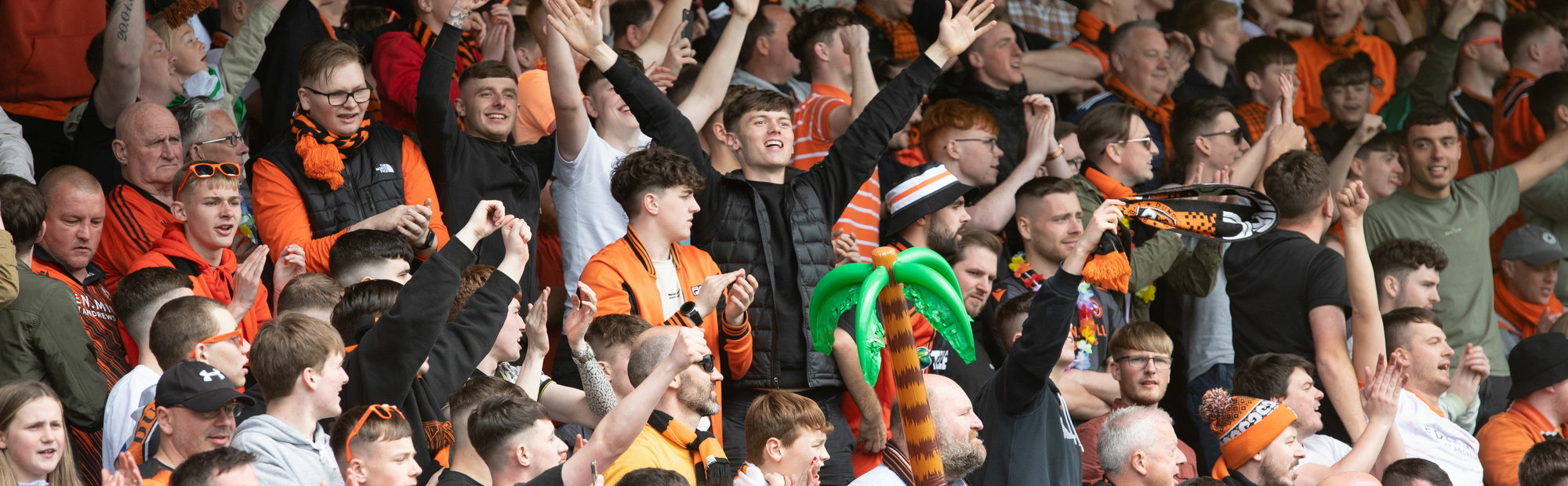 Dundee United fans have snapped up almost  5,000 Season Tickets